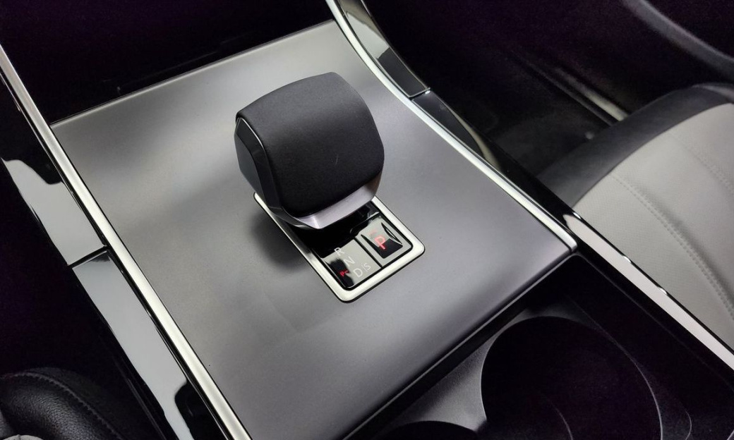 Land Rover Range Rover Evoque P250 Dynamic SE, 2024