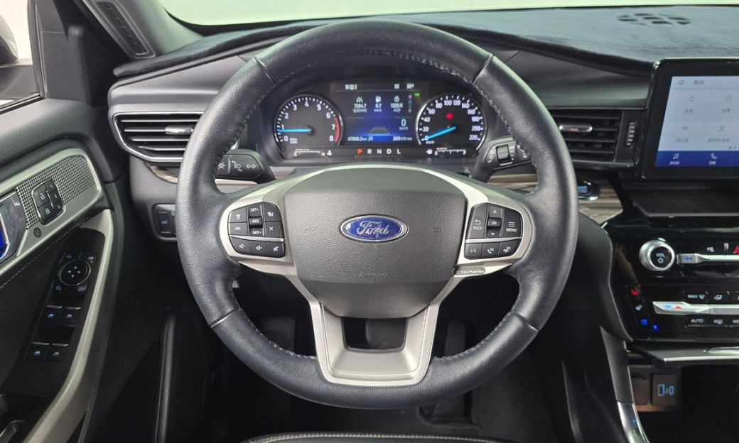 Ford Explorer 2.3 LimIted 4WD, 2022