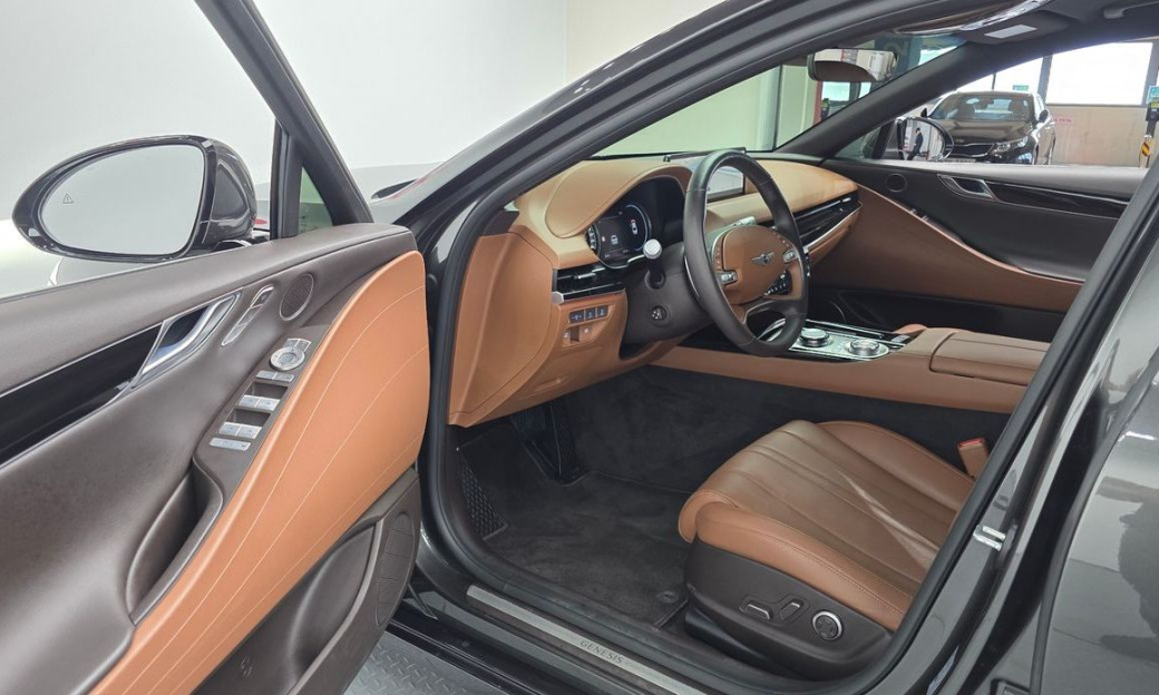 Genesis G80 Gasoline 2.5 Turbo AWD, 2024