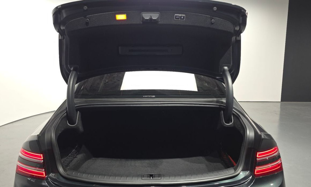 Genesis G80 Gasoline 2.5 Turbo AWD, 2025