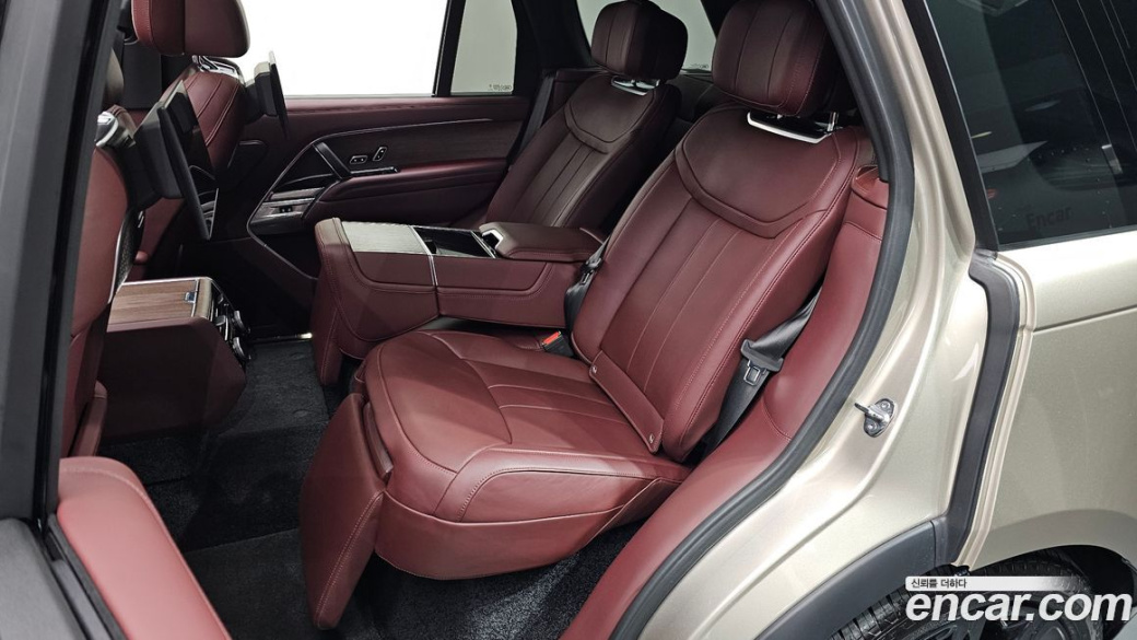 Land Rover Range Rover P530 Autobiography Long Wheel Base, 2025
