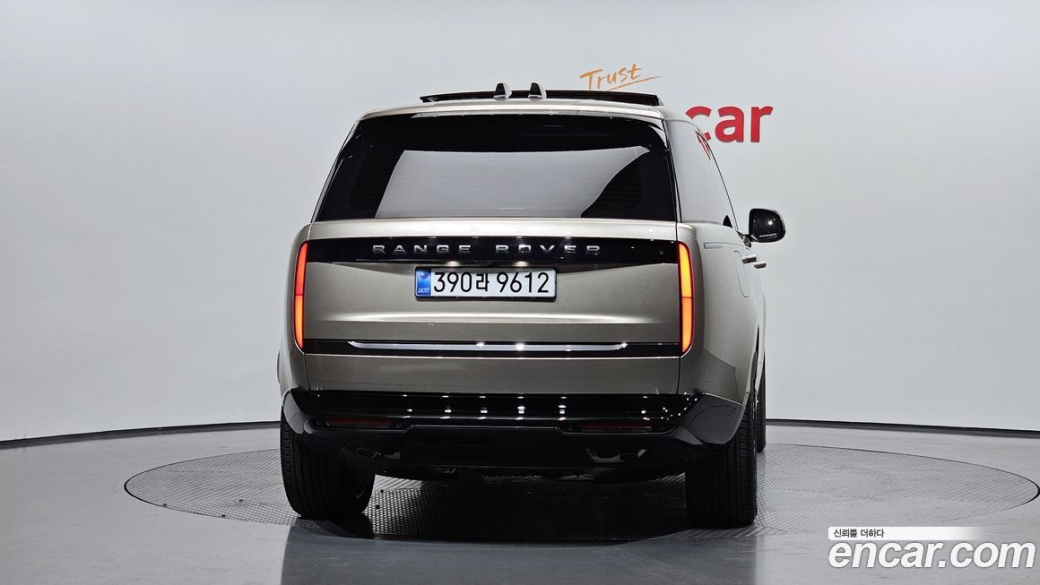 Land Rover Range Rover P530 Autobiography Long Wheel Base, 2025