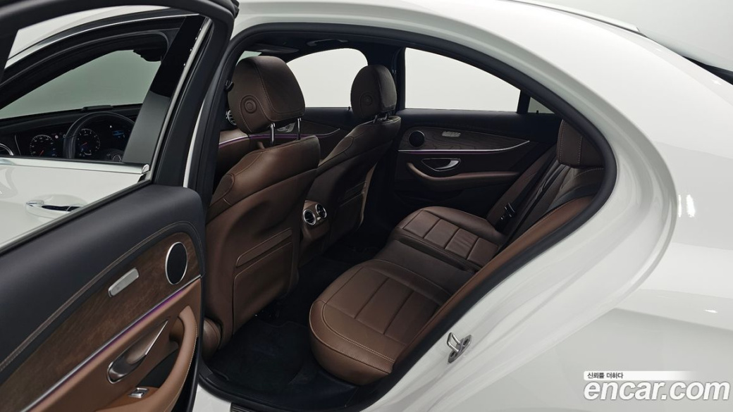 Mercedes-Benz E-Class E250 Exclusive, 2023