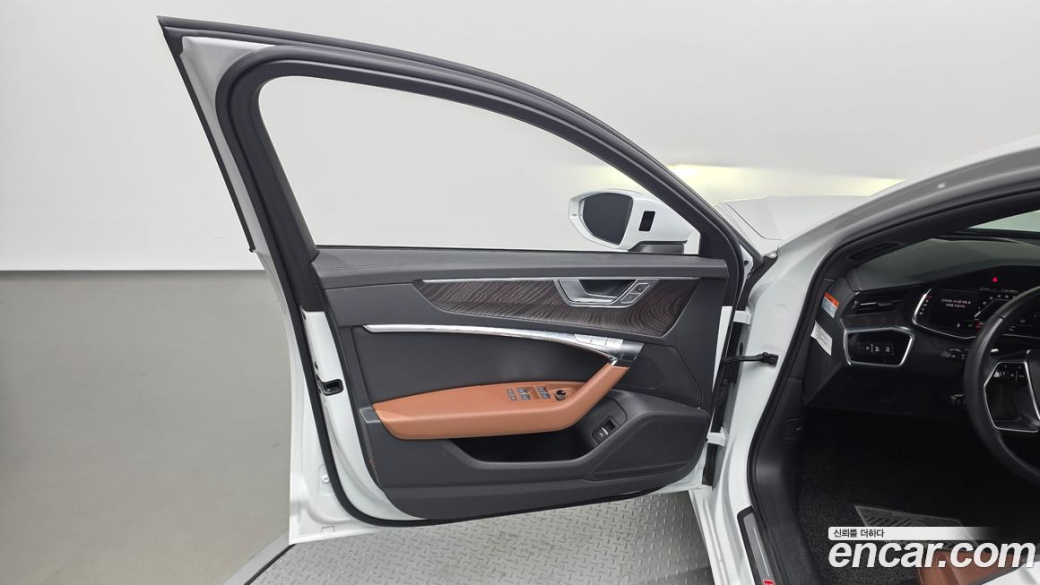 Audi A6 45 TFSI Premium, 2023