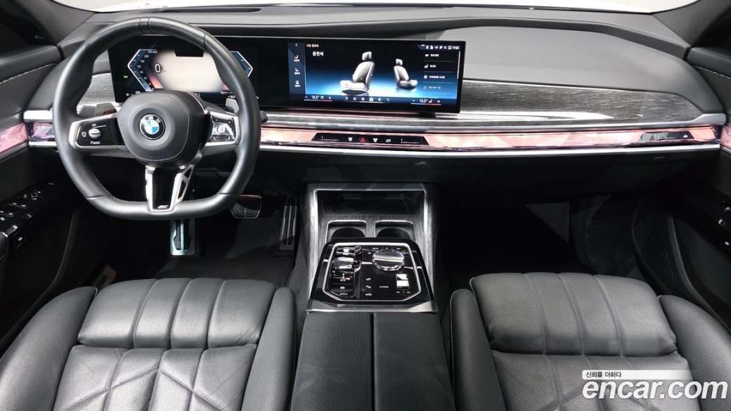 BMW 7-Series 740i xDrive M Sport, 2024