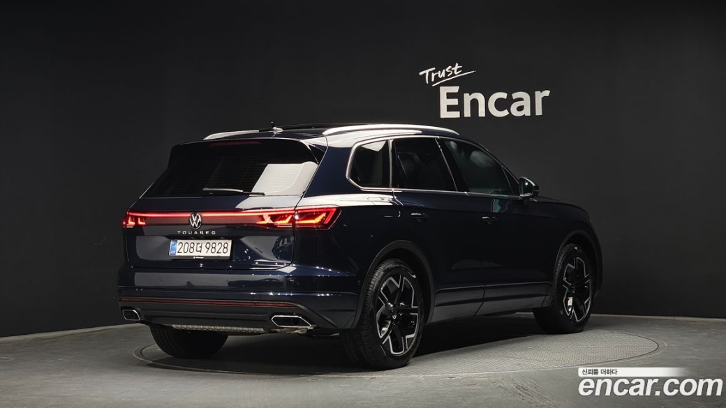 Volkswagen Touareg 3.0 TDI Prestige, 2024