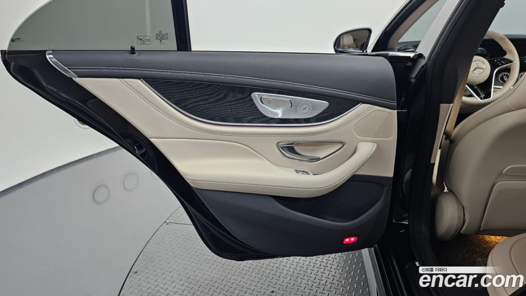 Mercedes-Benz CLS-Class CLS300d 4MATIC, 2023