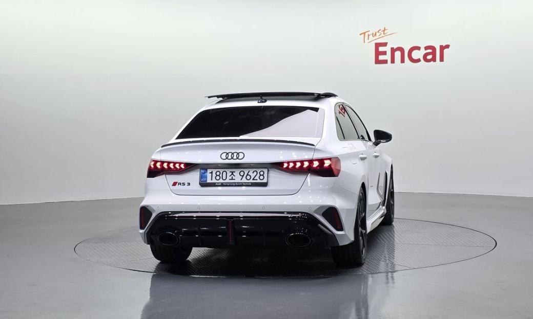 Audi RS3 2.5 TFSI Quattro, 2025