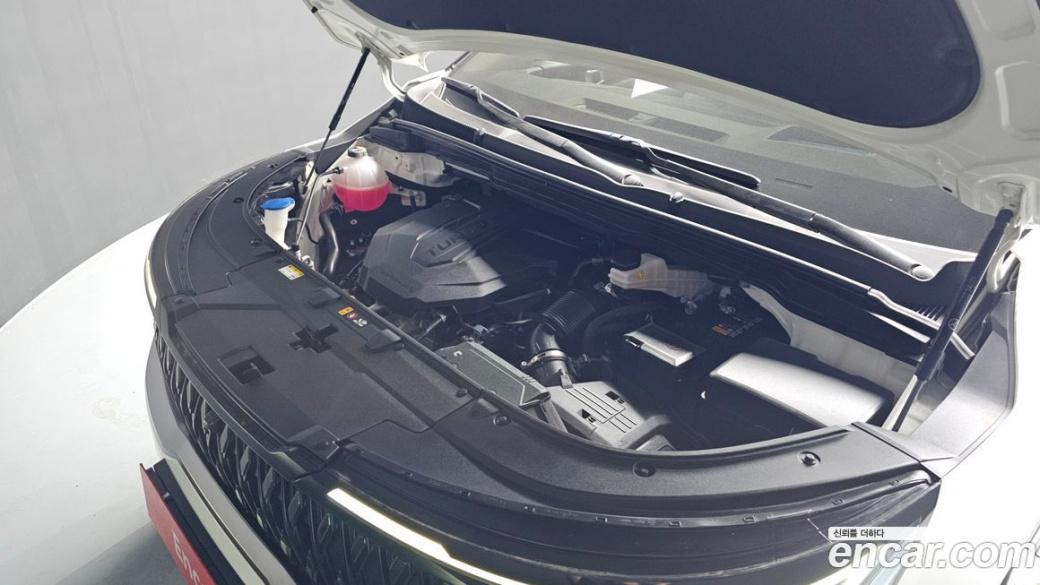 Kia Carnival 7-Seater Signature, 2025