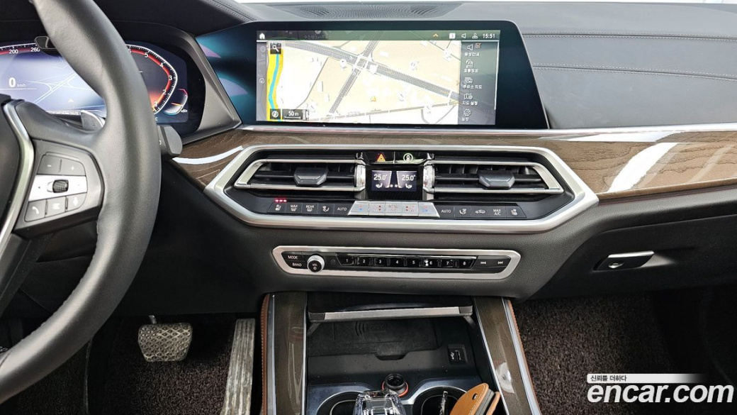 BMW X5 xDrive 40i xLine, 2023