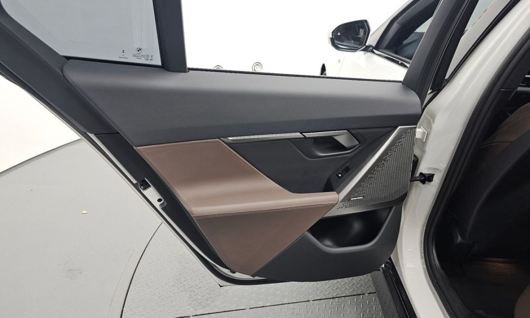 BMW 5-Series 520i M Sport, 2024