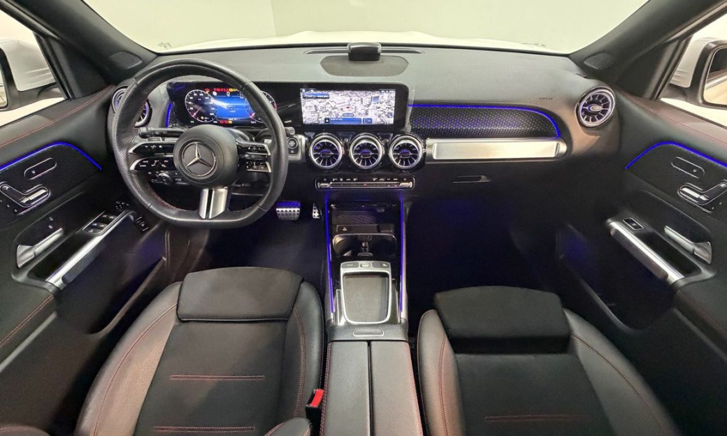 Mercedes-Benz GLB-Class GLB250 4MATIC, 2025