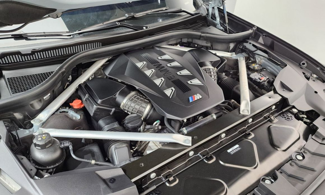BMW X7 M60i xDrive M sport 6STR, 2024