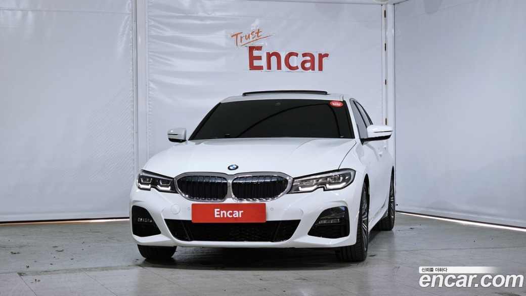 BMW 3-Series 320i M Sport, 2022