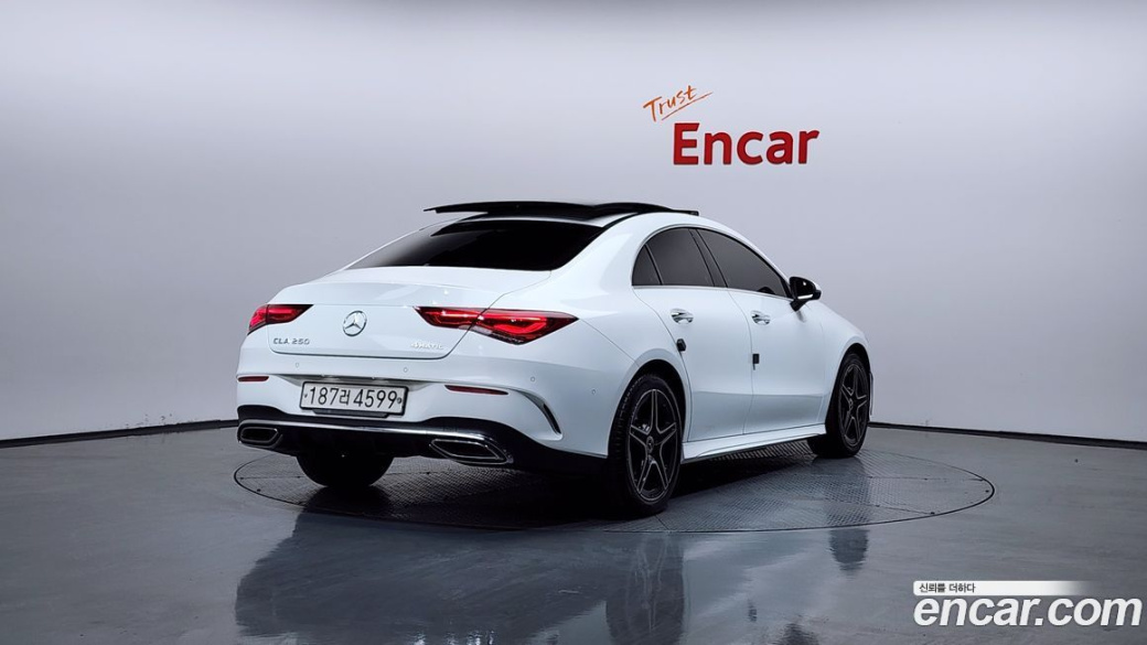 Mercedes-Benz CLA-Class CLA250 4MATIC, 2023