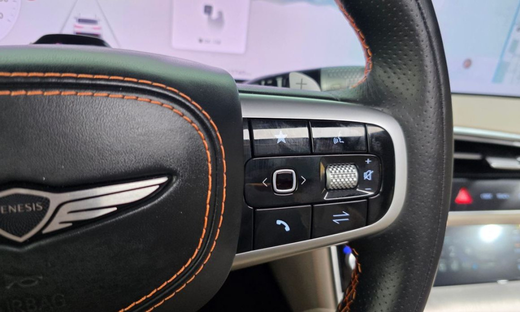 Genesis GV70 2.5T Gasoline AWD, 2025