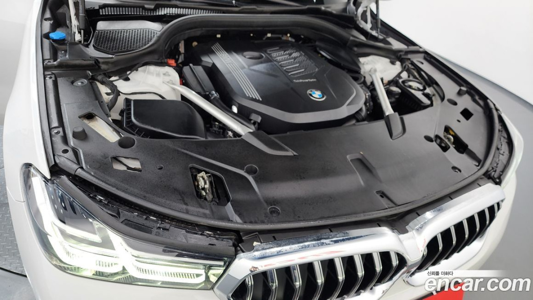 BMW Gran Turismo 630i xDrive Luxury, 2023