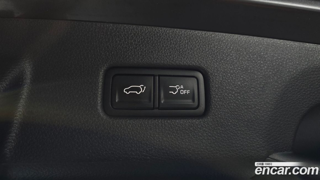 Kia Carnival 9-Seater Signature, 2022