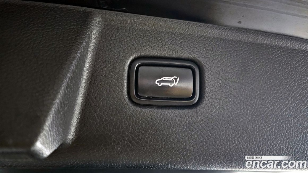 Kia Mohave Diesel 3.0 4WD 5-Seater, 2024