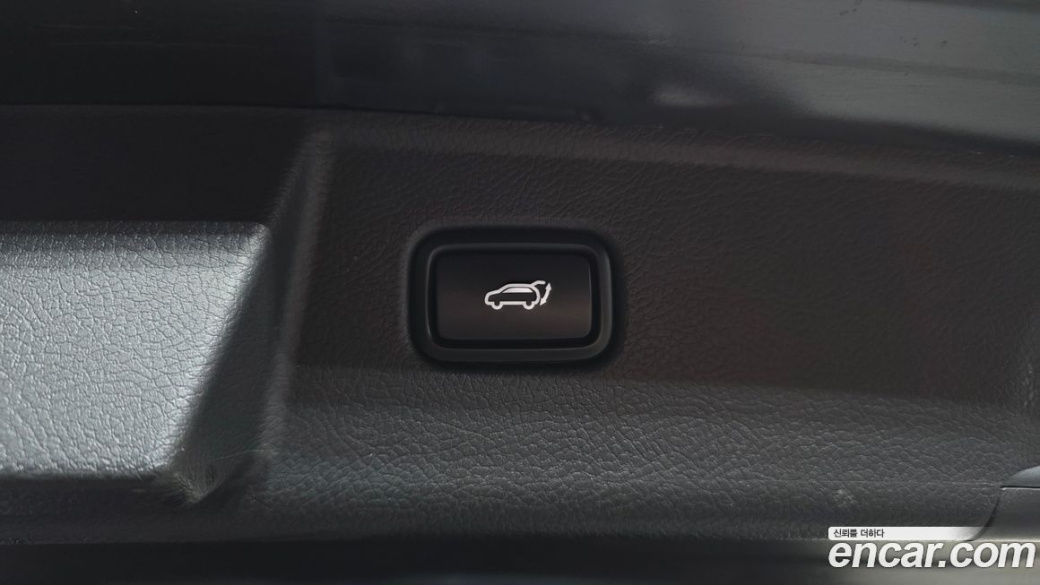 Kia Mohave Diesel 3.0 4WD 6-Seater, 2022