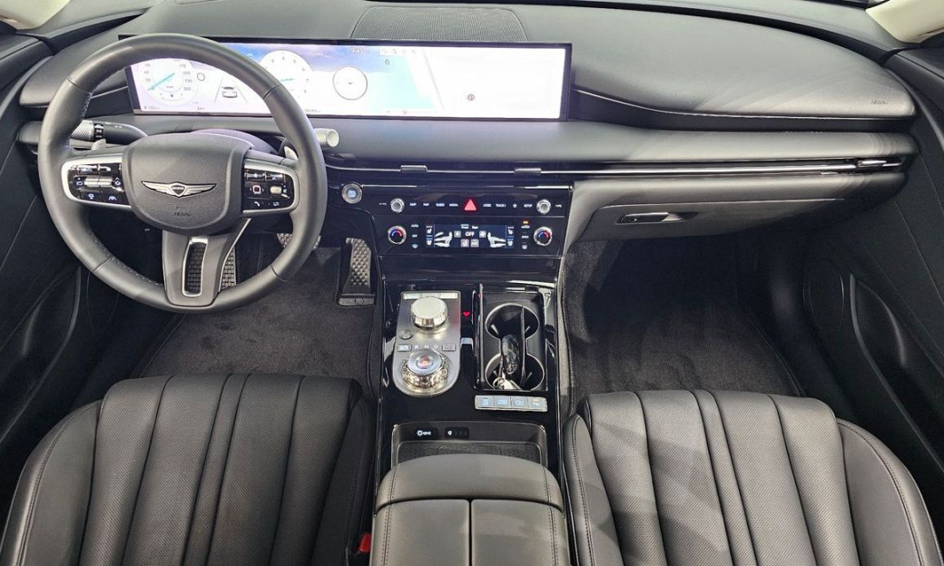 Genesis G80 Gasoline 2.5 Turbo AWD, 2025
