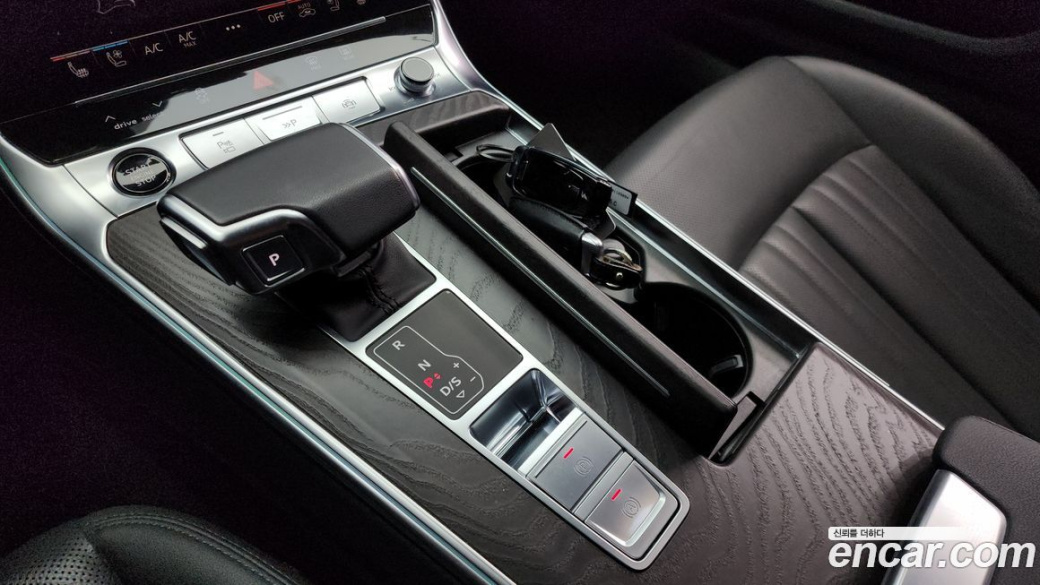 Audi A6 45 TFSI Quattro Premium, 2023