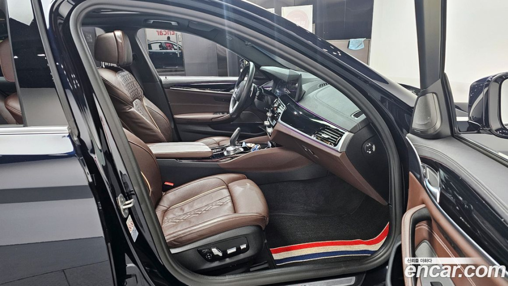 BMW 5-Series 530i M Sport Package, 2022