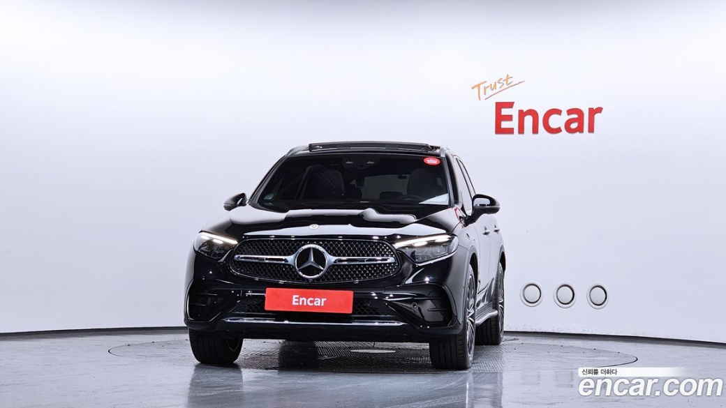 Mercedes-Benz GLC-Class GLC300 4MATIC AMG Line, 2024