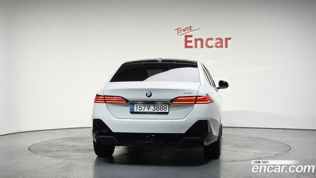 BMW 5-Series 520i M Sport, 2024