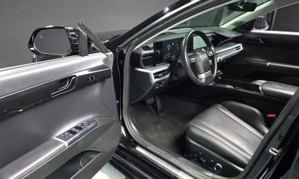 Hyundai Grandeur 2,5 Gasoline 2WD, 2023