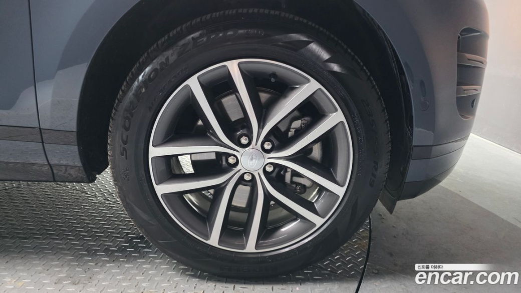 Land Rover Range Rover Evoque P250 Dynamic SE, 2025