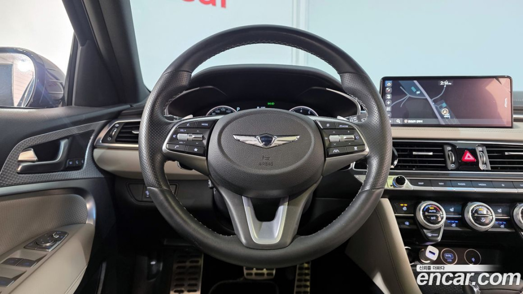 Genesis G70 Gasoline 2.0T 2WD, 2021