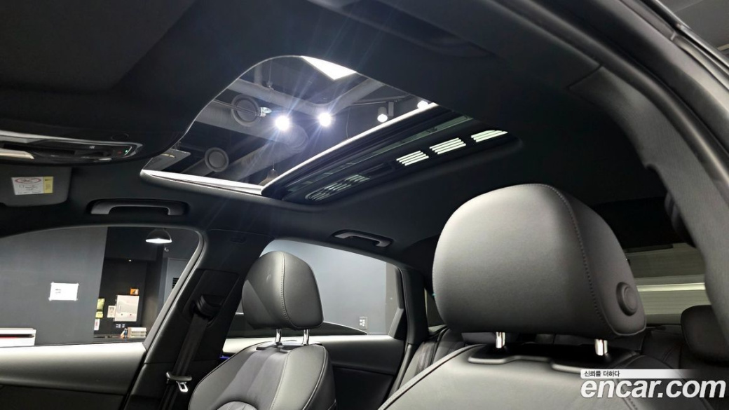 Audi A4 40 TFSI Premium, 2023