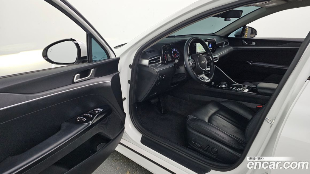 Kia K5 2.0, 2023