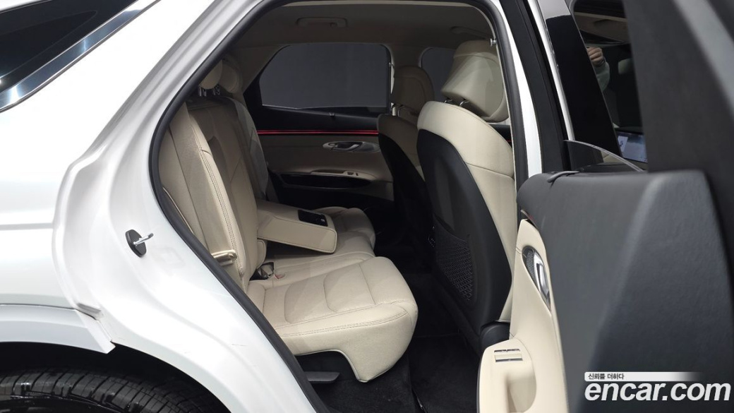 Genesis GV70 2.5T Gasoline 2WD, 2025