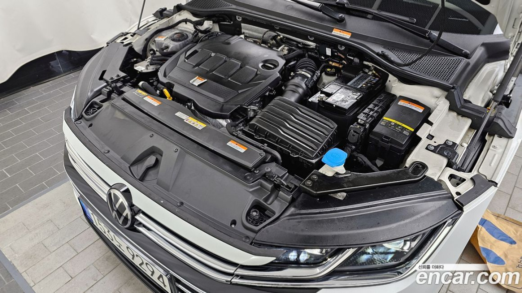 Volkswagen Arteon 2.0 TDI R-LIINE 4Motion, 2022