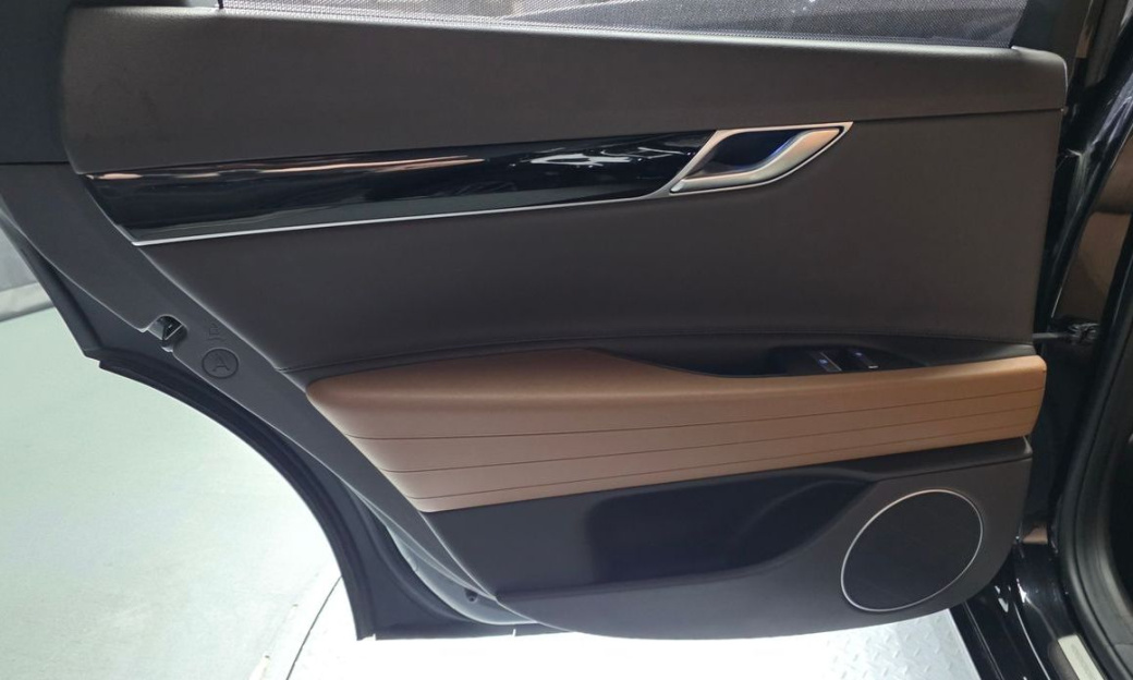 Genesis G80 Gasoline 2.5 Turbo AWD, 2021