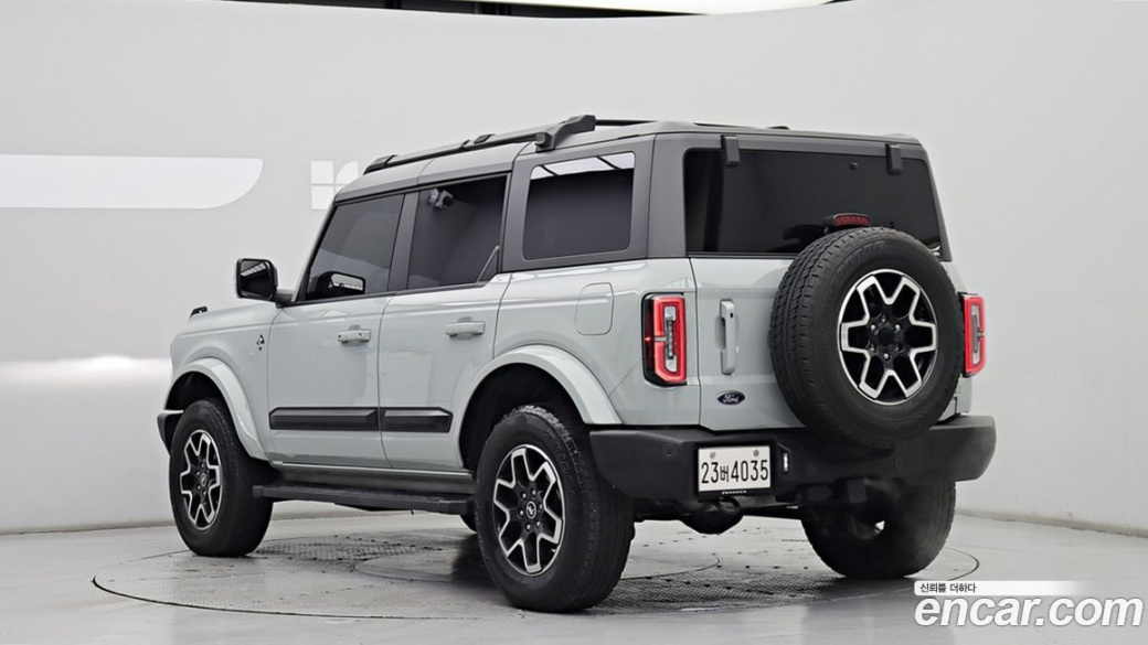 Ford Bronco 2.7 Outer Banks, 2023