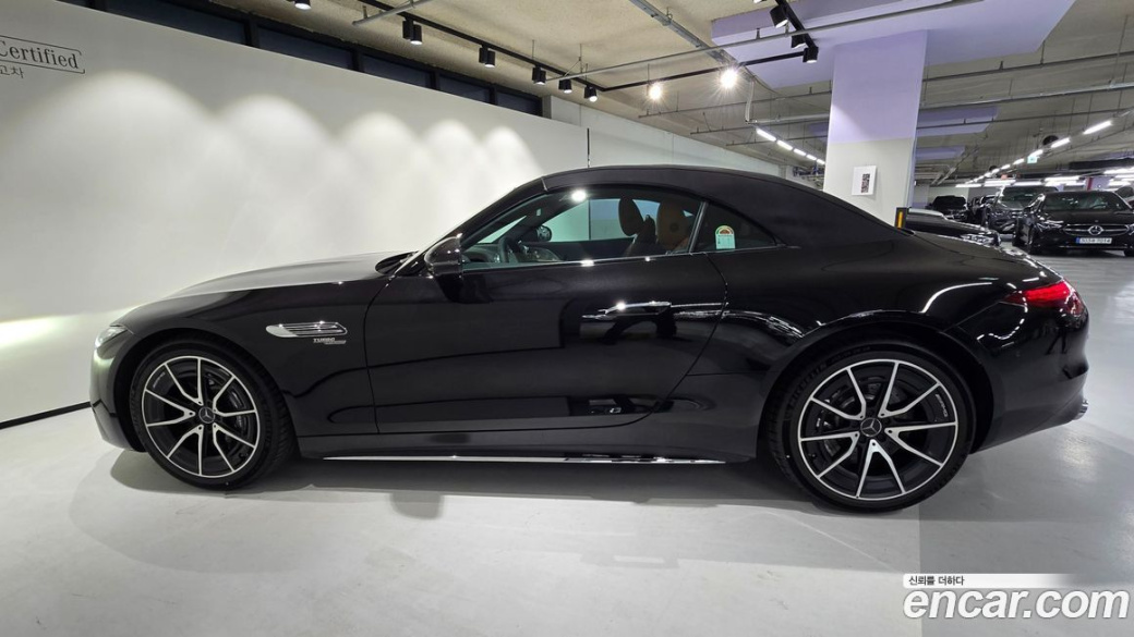 Mercedes-Benz SL-Class AMG SL43, 2025