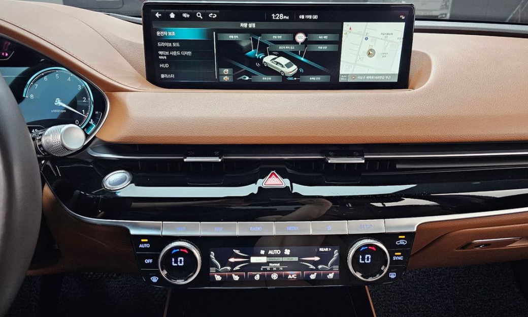 Genesis G80 Gasoline 2.5 Turbo 2WD, 2024