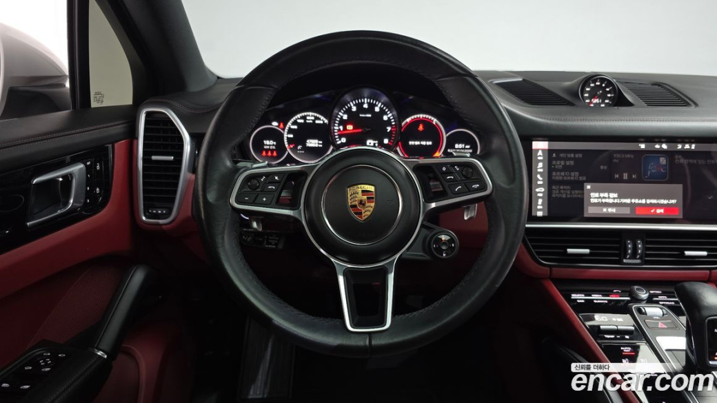 Porsche Cayenne 3.0 Coupe, 2021