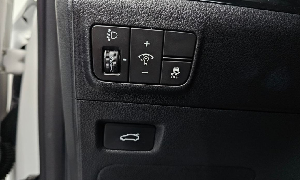 Kia K5 2.0, 2024