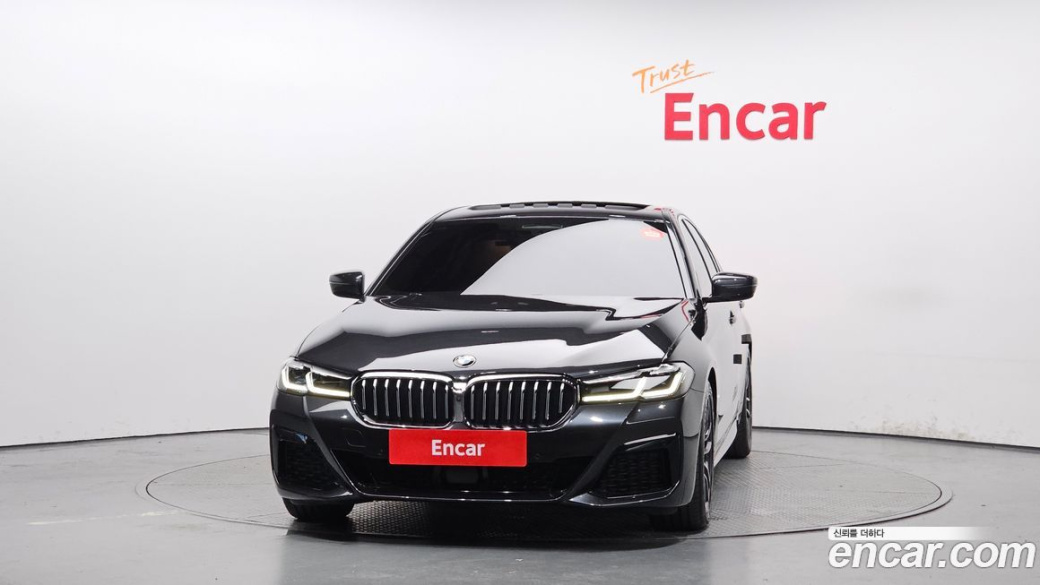 BMW 5-Series 520i M Sport, 2022
