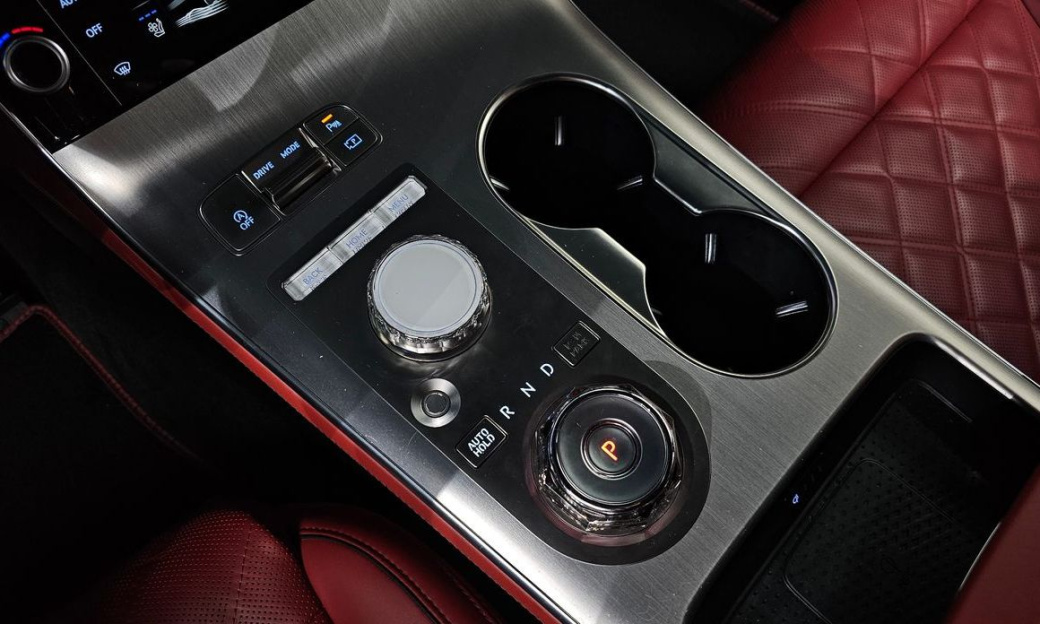 Genesis GV70 2.5T Gasoline 2WD, 2025