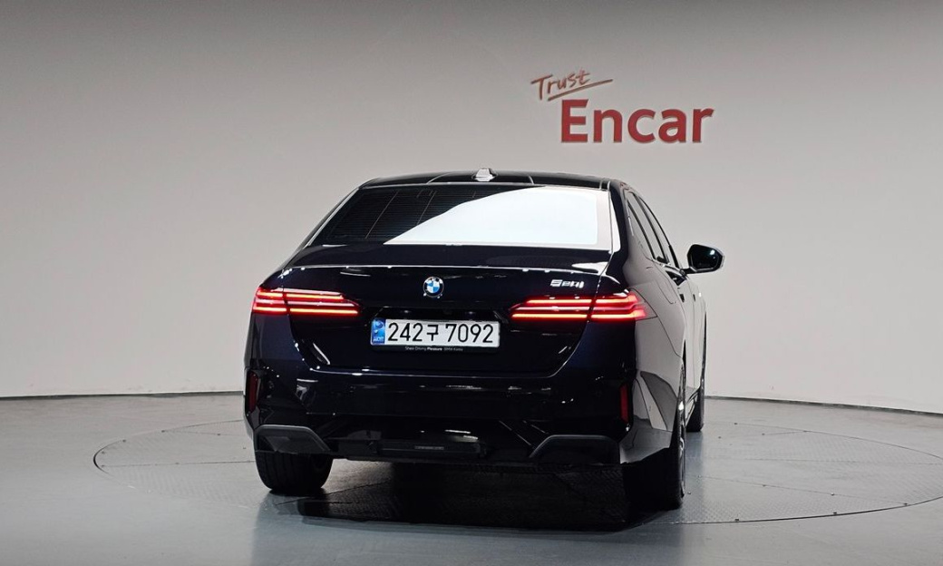 BMW 5-Series 520i M Sport, 2024