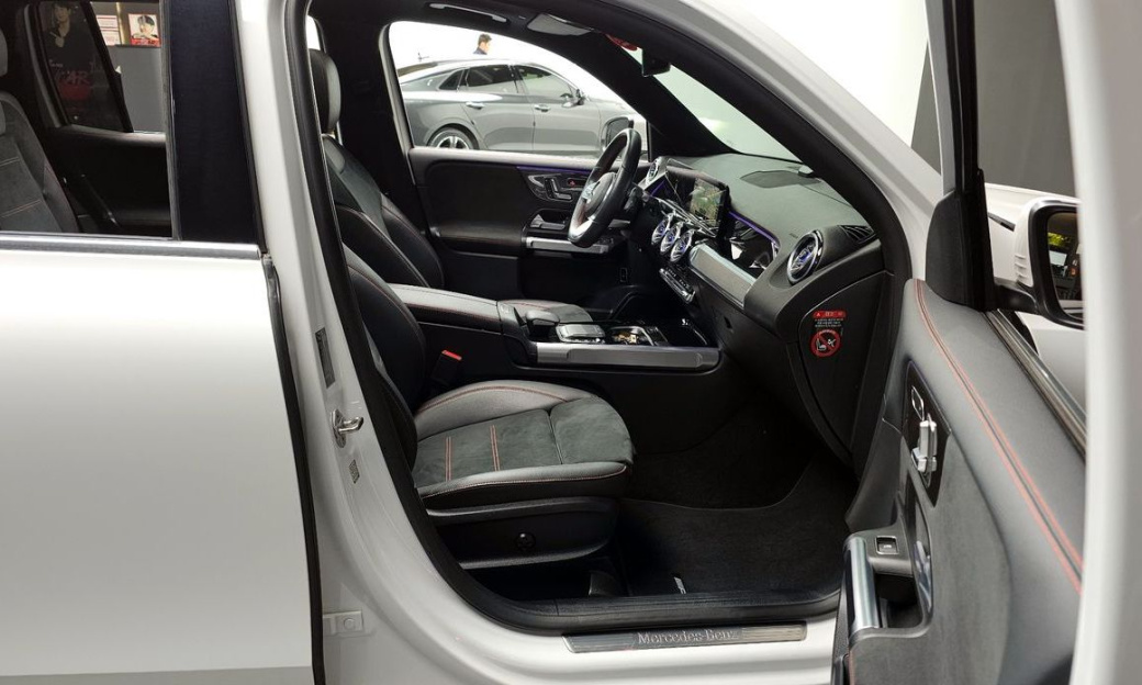 Mercedes-Benz GLB-Class GLB250 4MATIC, 2023