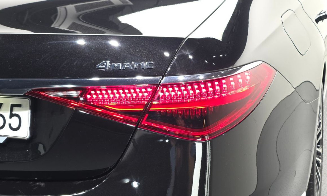 Mercedes-Benz S-Class S450L 4MATIC, 2023