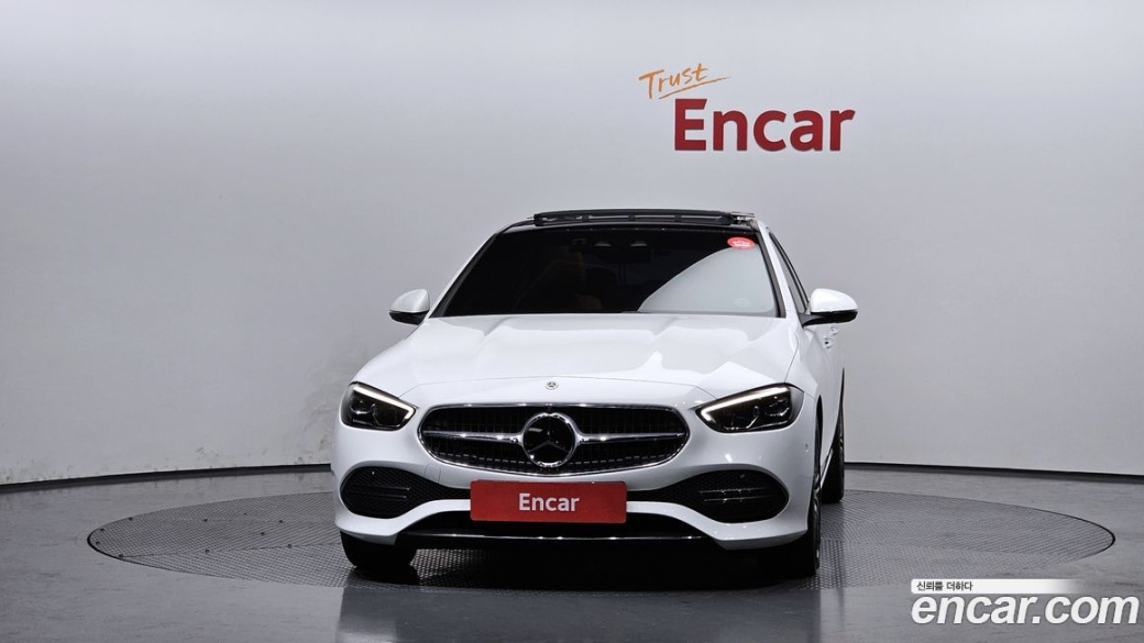 Mercedes-Benz C-Class C300 4MATIC Avantgarde, 2024