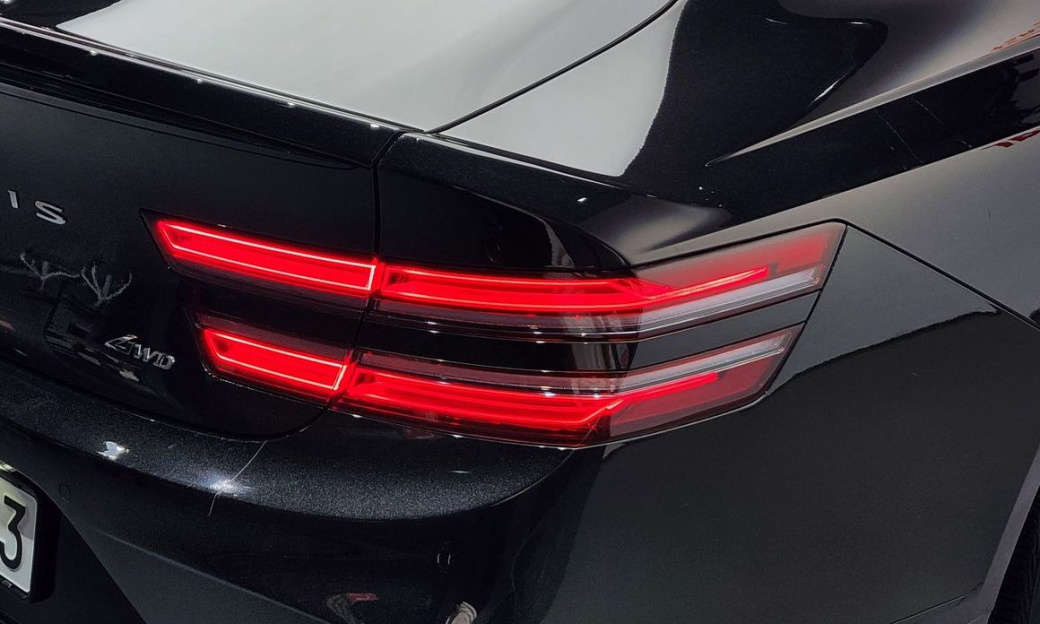 Genesis G80 Gasoline 2.5 Turbo AWD, 2025