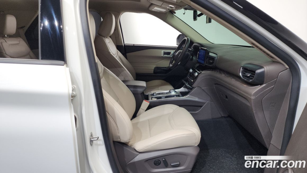 Ford Explorer 3.0 Platinum 4WD, 2021